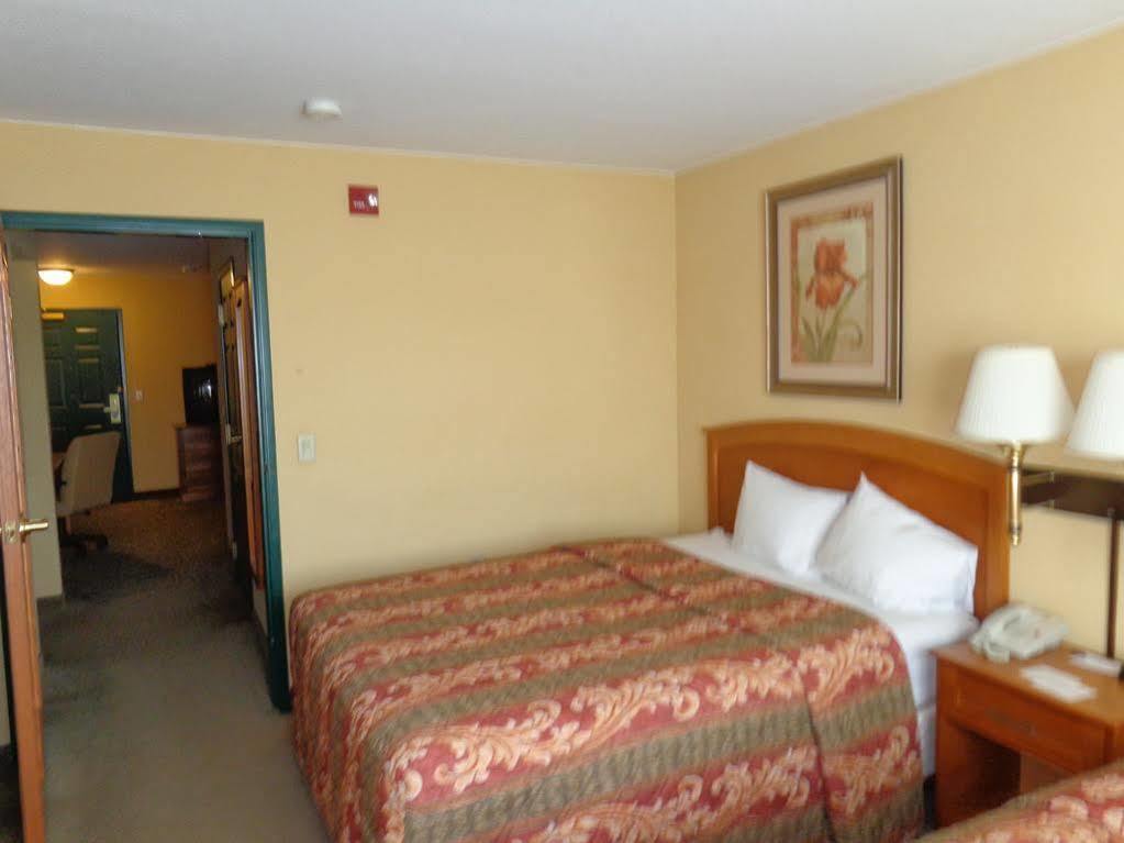 Country Inn & Suites By Radisson, Green Bay East, Wi Buitenkant foto